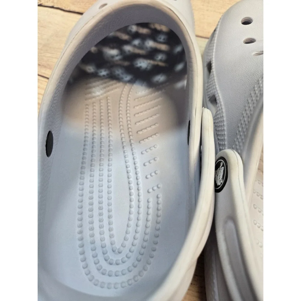 Croc Classic Clog Unisex Kids J3/US 3 Dreamscape Slip-On Rubber Clog Sandal